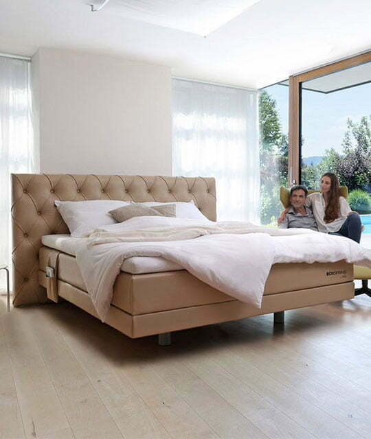 Boxspring postelje – Air model. Brezplačna montaža v Maremico spalni center.