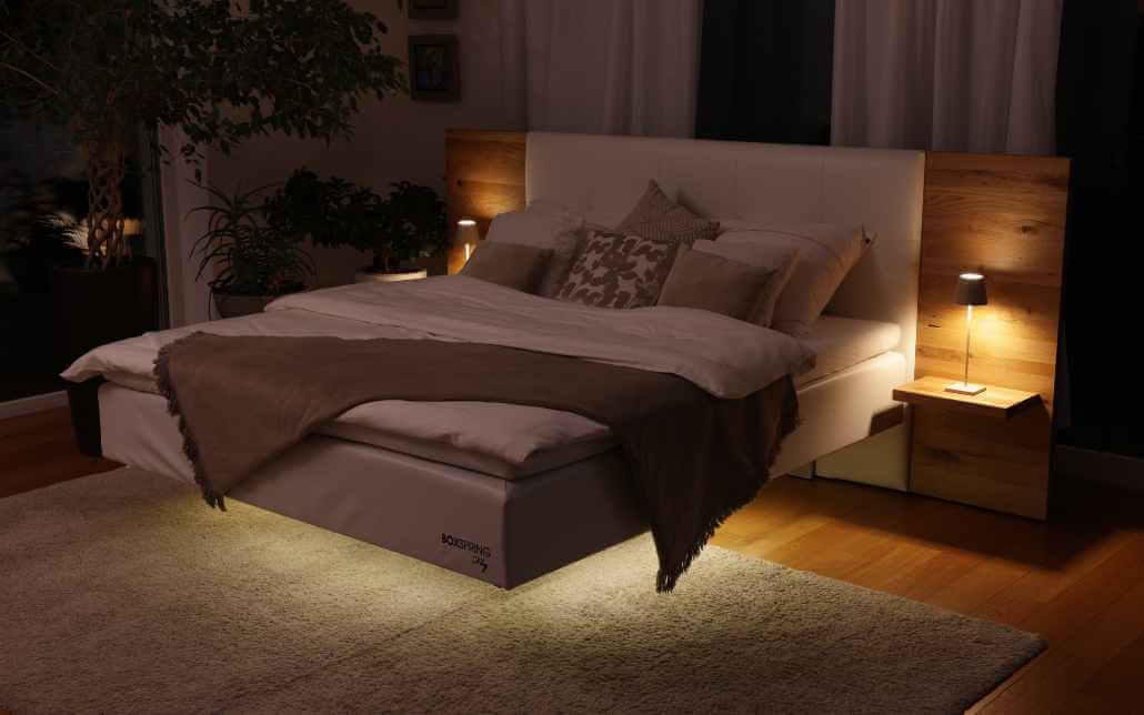 lebdeca postelja BoxSpring Fly nocni ambient