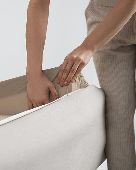 Lebdeča postelja BoxSpring Fly RedDot