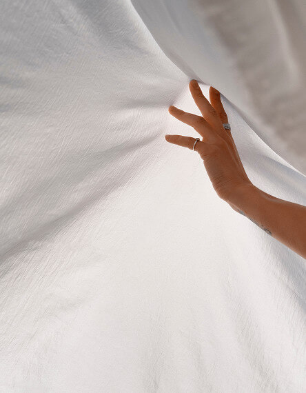 Lebdeča postelja BoxSpring Fly RedDot