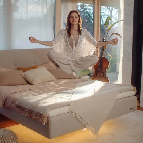 lebdeca postelja udobna postelja BoxSpring Fly